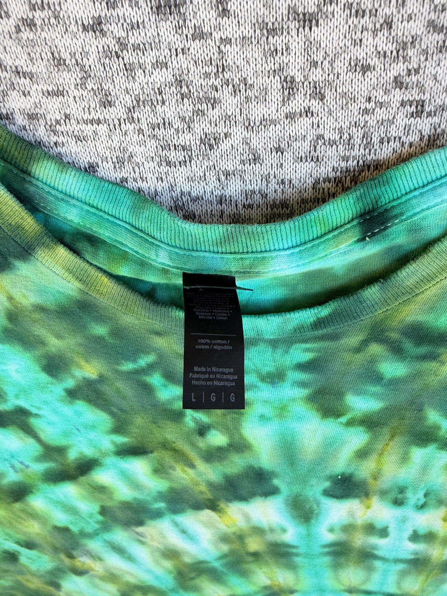 MHD Dark Green Olive Green Teal Spiral Ice Dye Tie Dye Short Sleeve Shirt 100% Cotton Size Large