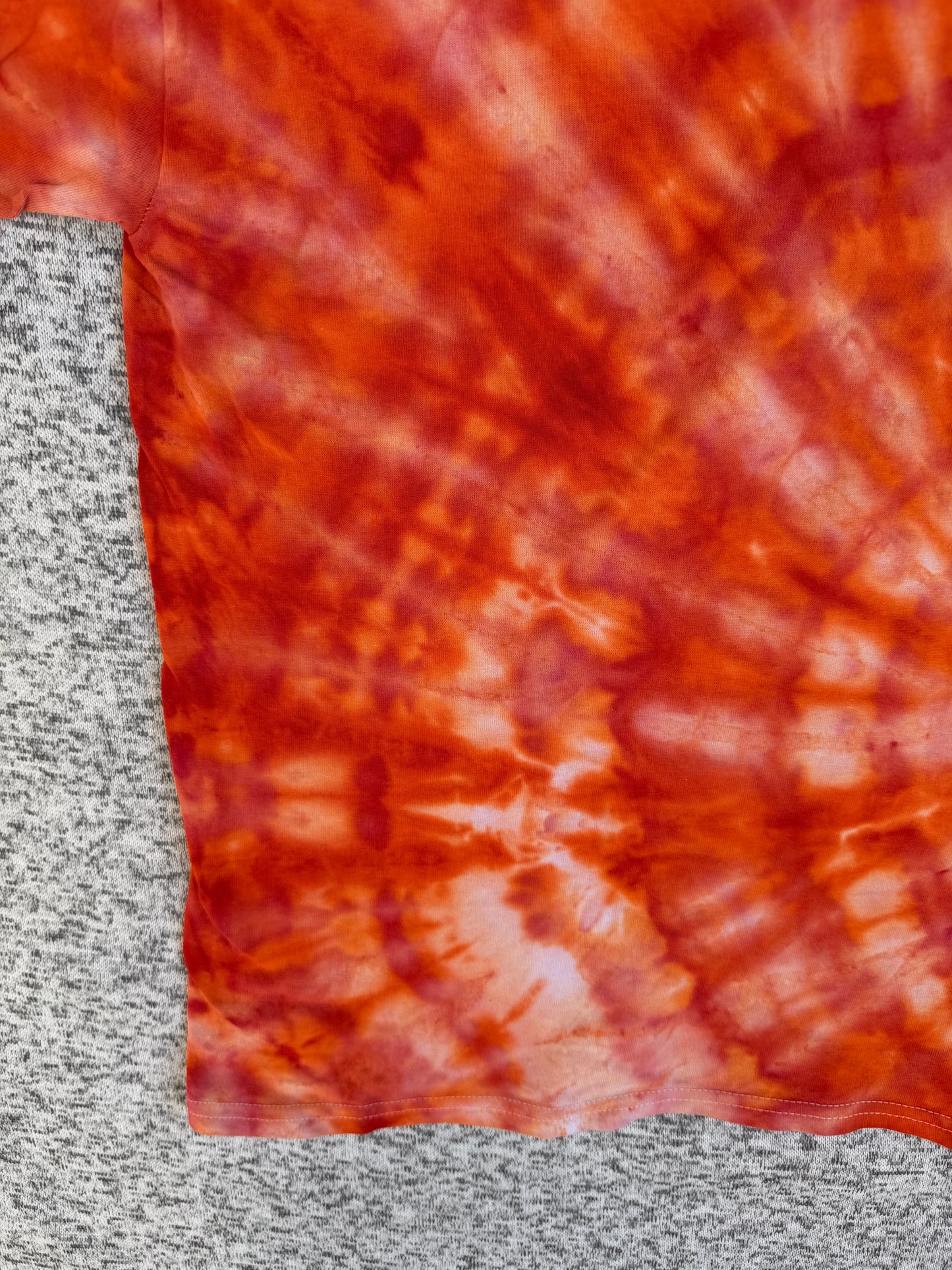 MHD Dark Orange Bright Orange Red Spiral Ice Dye Tie Dye Short Sleeve Shirt 100% Cotton Size XL