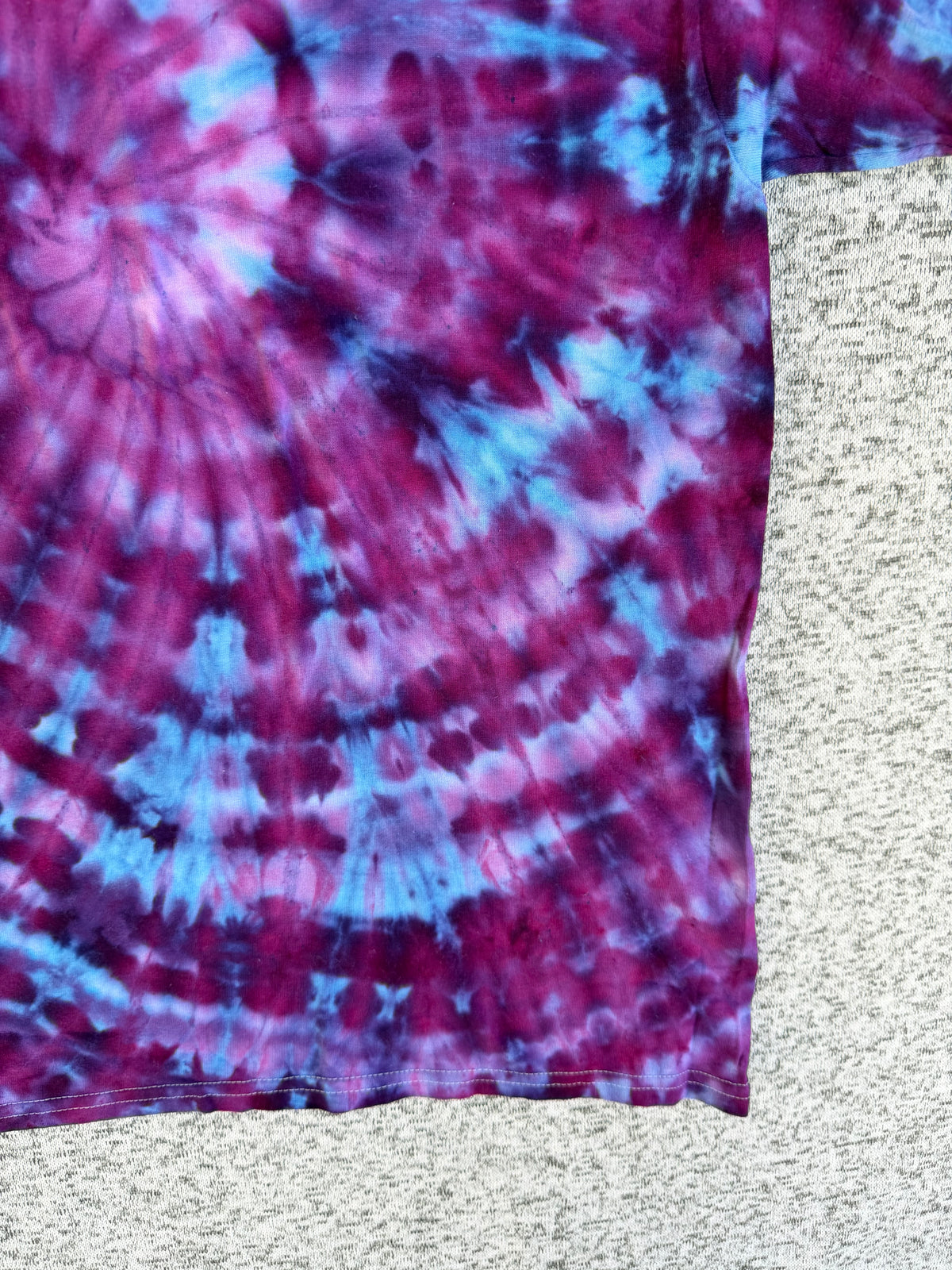 MHD Dark Purple Lavender Light Blue Spiral Ice Dye Tie Dye Short Sleeve Shirt 100% Cotton Size XL