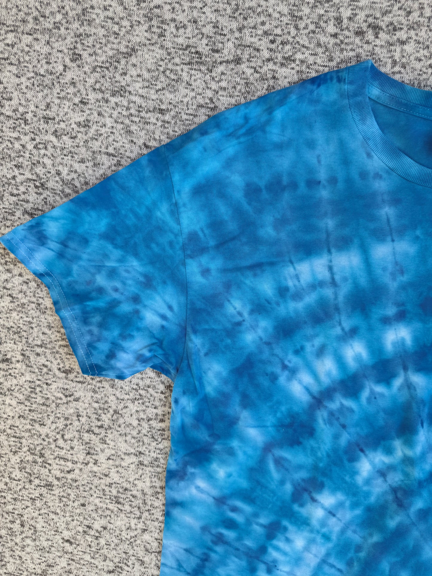 MHD Bright Blue Light Blue White Spiral Ice Dye Tie Dye Short Sleeve Shirt 100% Cotton Size XL