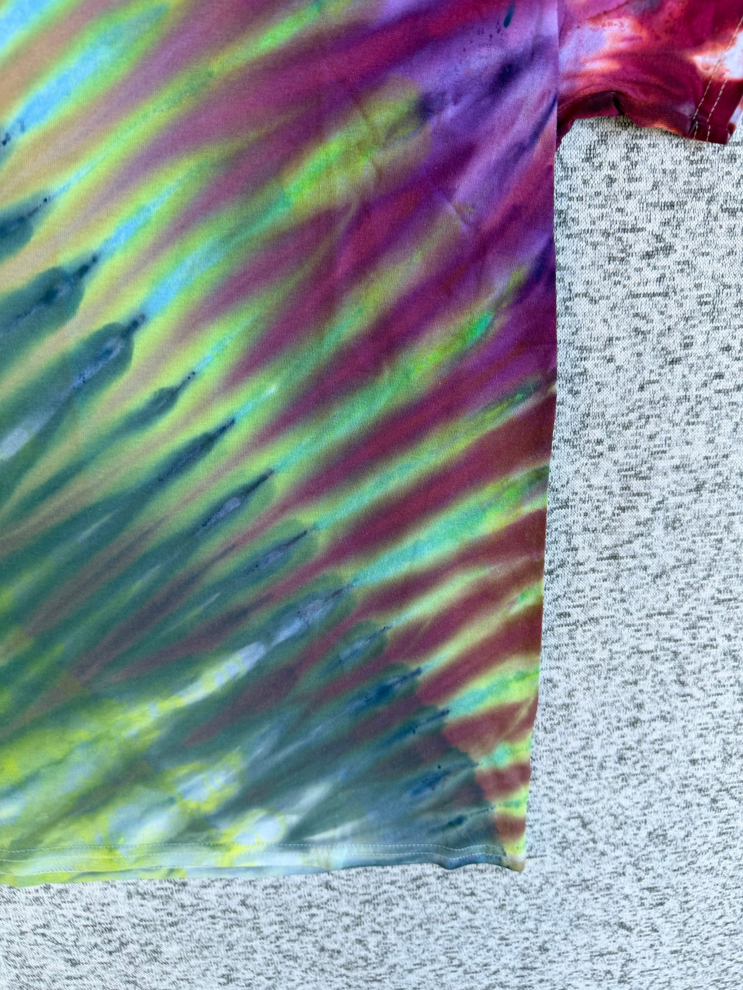 MHD Purple Green Orange Blue Fan Fold Ice Dye Tie Dye Short Sleeve Shirt 100% Cotton Size Medium