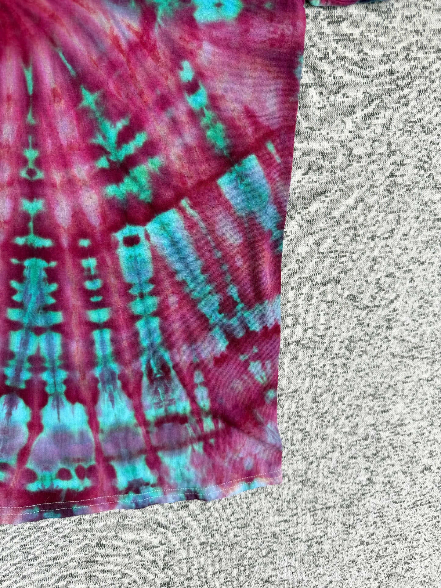 MHD Pink Purple Teal Spiral Ice Dye Tie Dye Short Sleeve Shirt 100% Cotton Size Medium