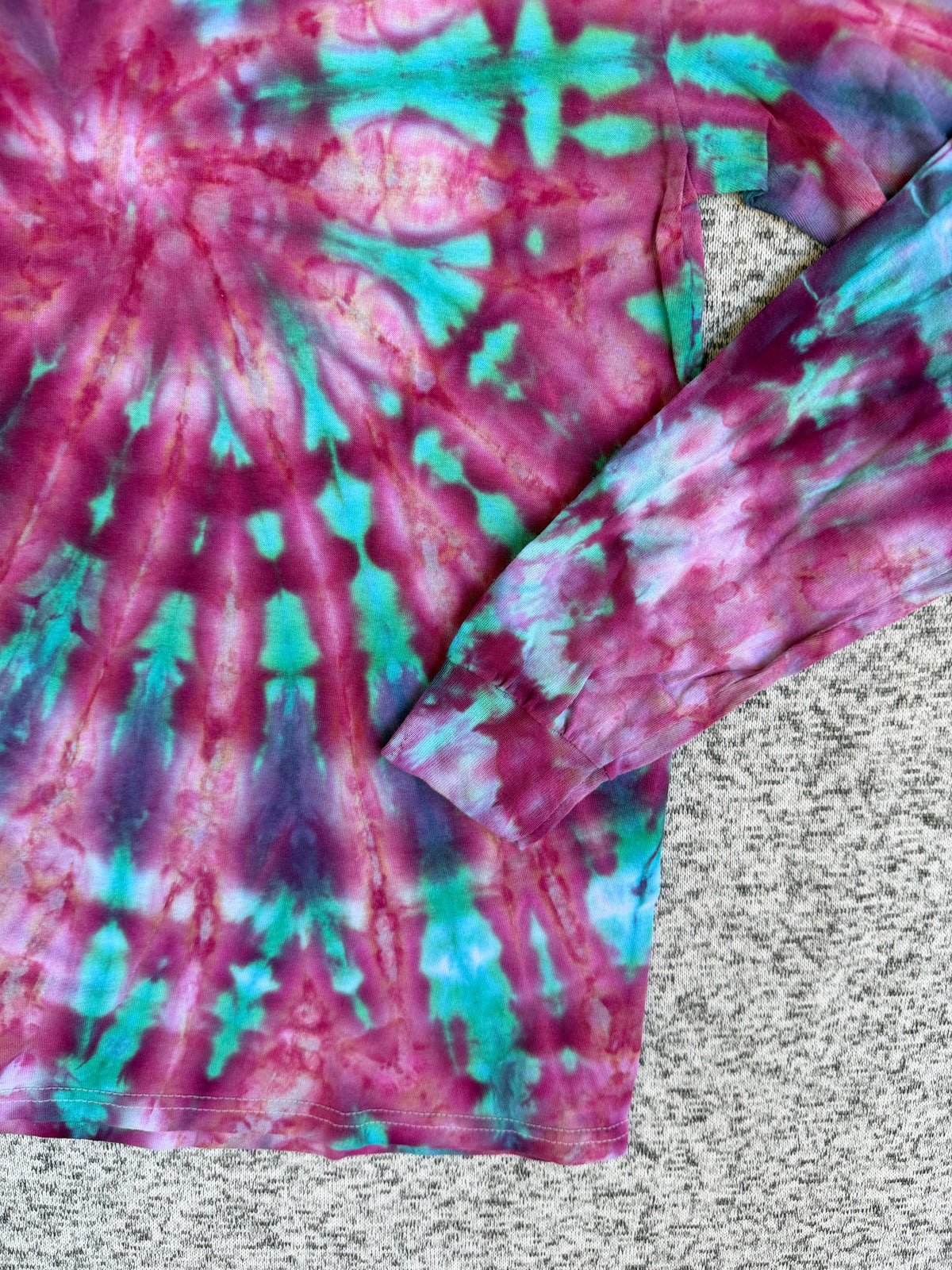 MHD Pink Purple Teal Spiral Ice Dye Tie Dye Long Sleeve Shirt 100% Cotton Size Small