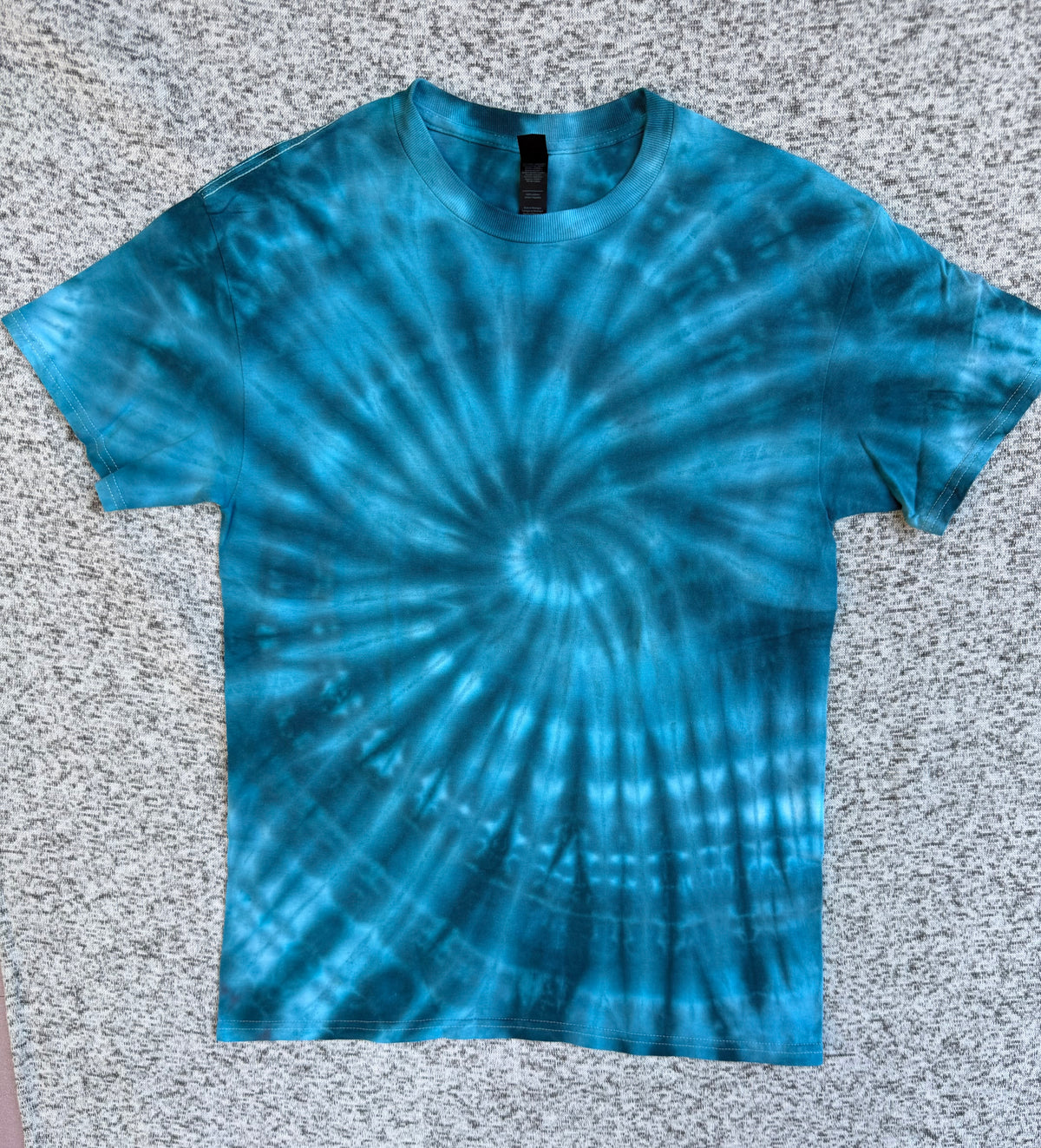 MHD Denim Blue Light Blue Green Spiral Ice Dye Tie Dye Short Sleeve Shirt 100% Cotton Size Medium
