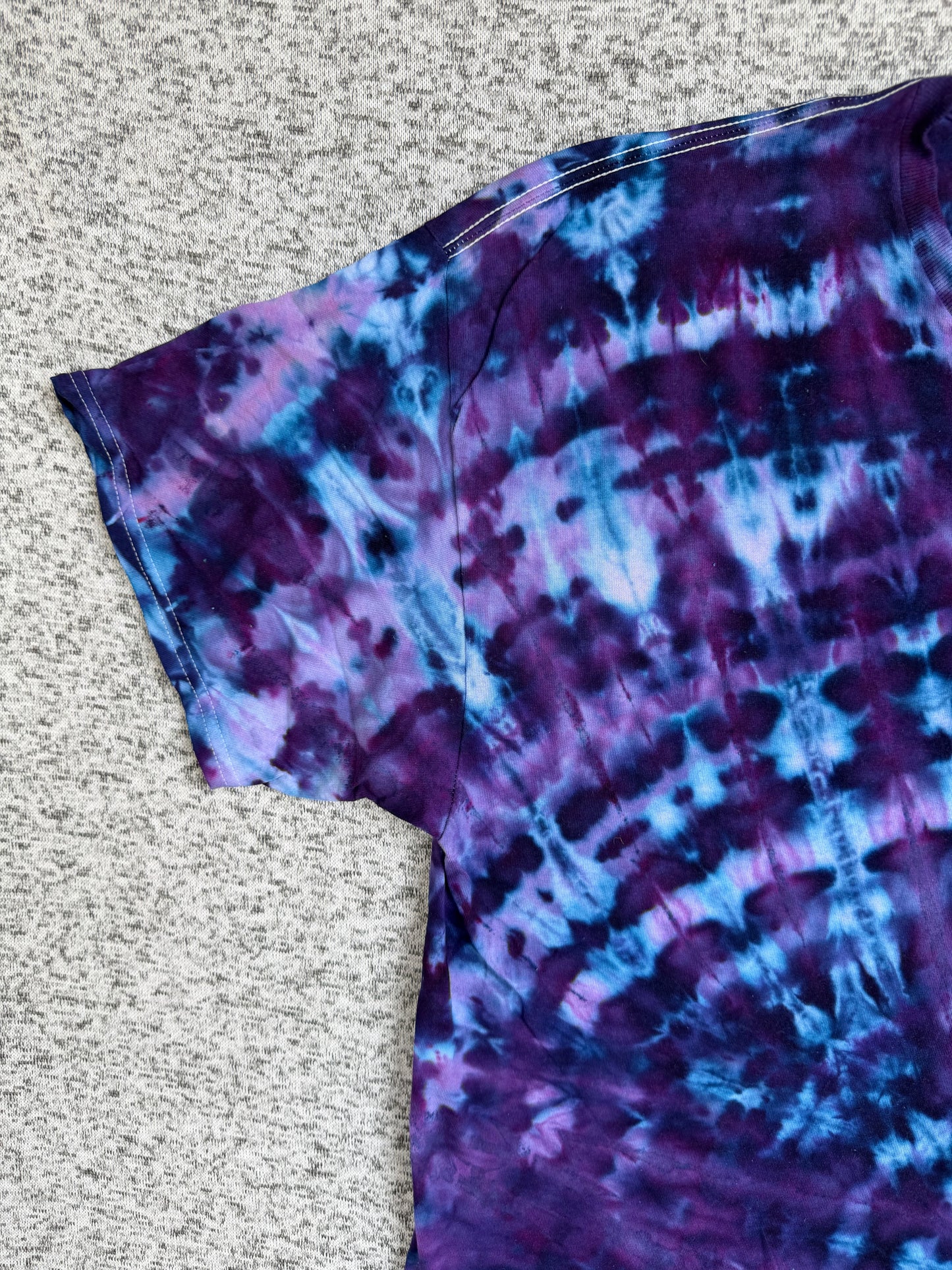 MHD Dark Puple Navy Blue Lavendar Light Blue Spiral Ice Dye Tie Dye Short Sleeve Shirt 100% Cotton Size XXL