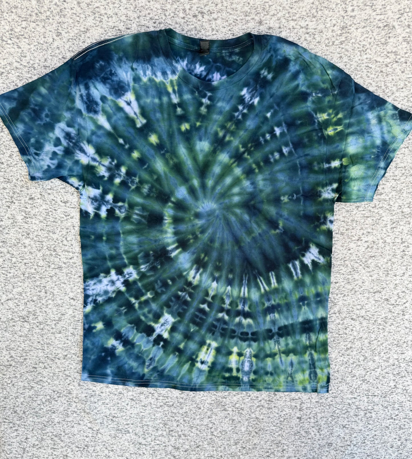 MHD Dark Green Navy Blue Light Green Spiral Ice Dye Tie Dye Short Sleeve Shirt 100% Cotton Size XL