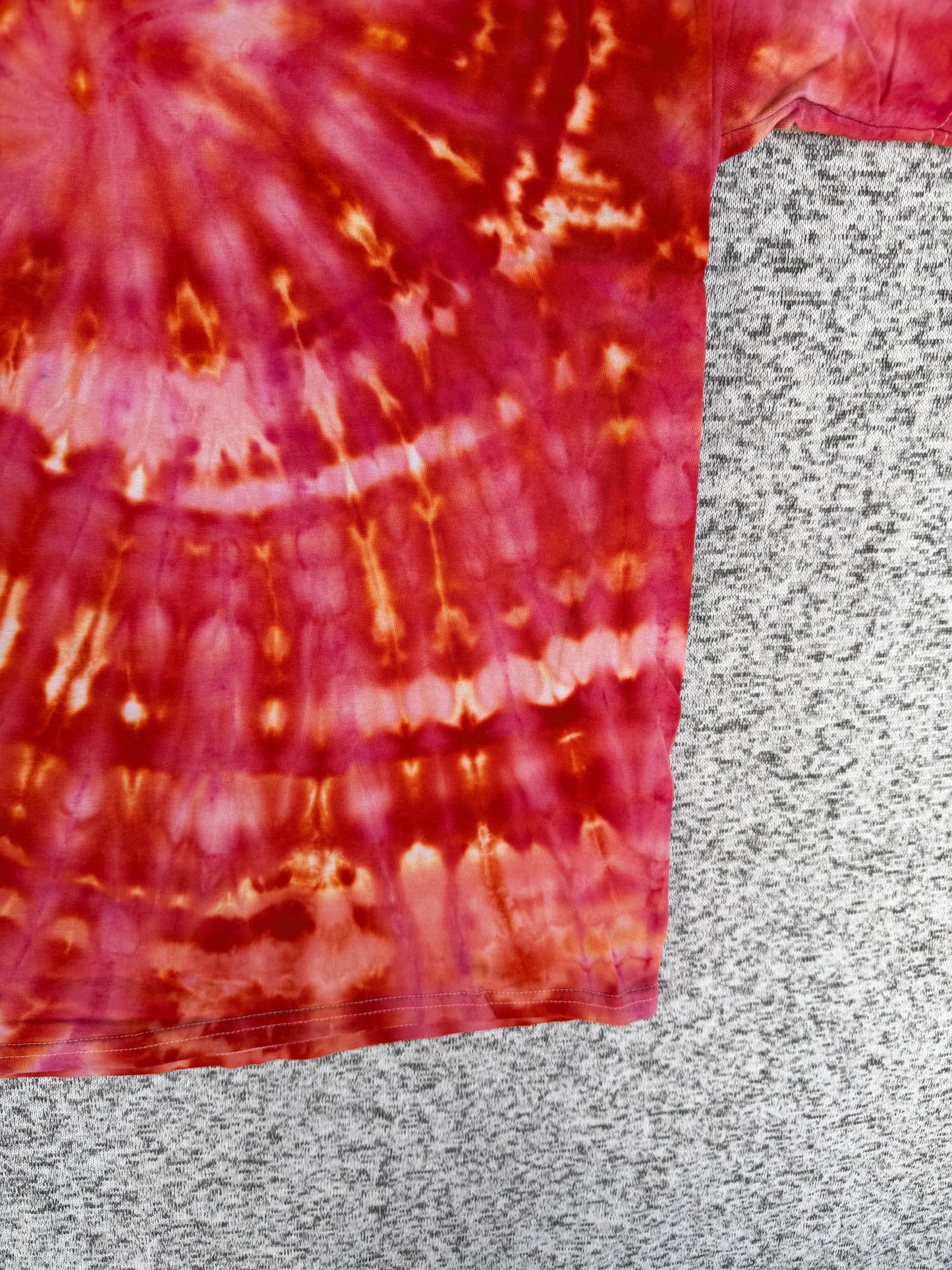 MHD Red Dark Orange Yellow Coral Spiral Ice Dye Tie Dye Short Sleeve Shirt 100% Cotton Size XL