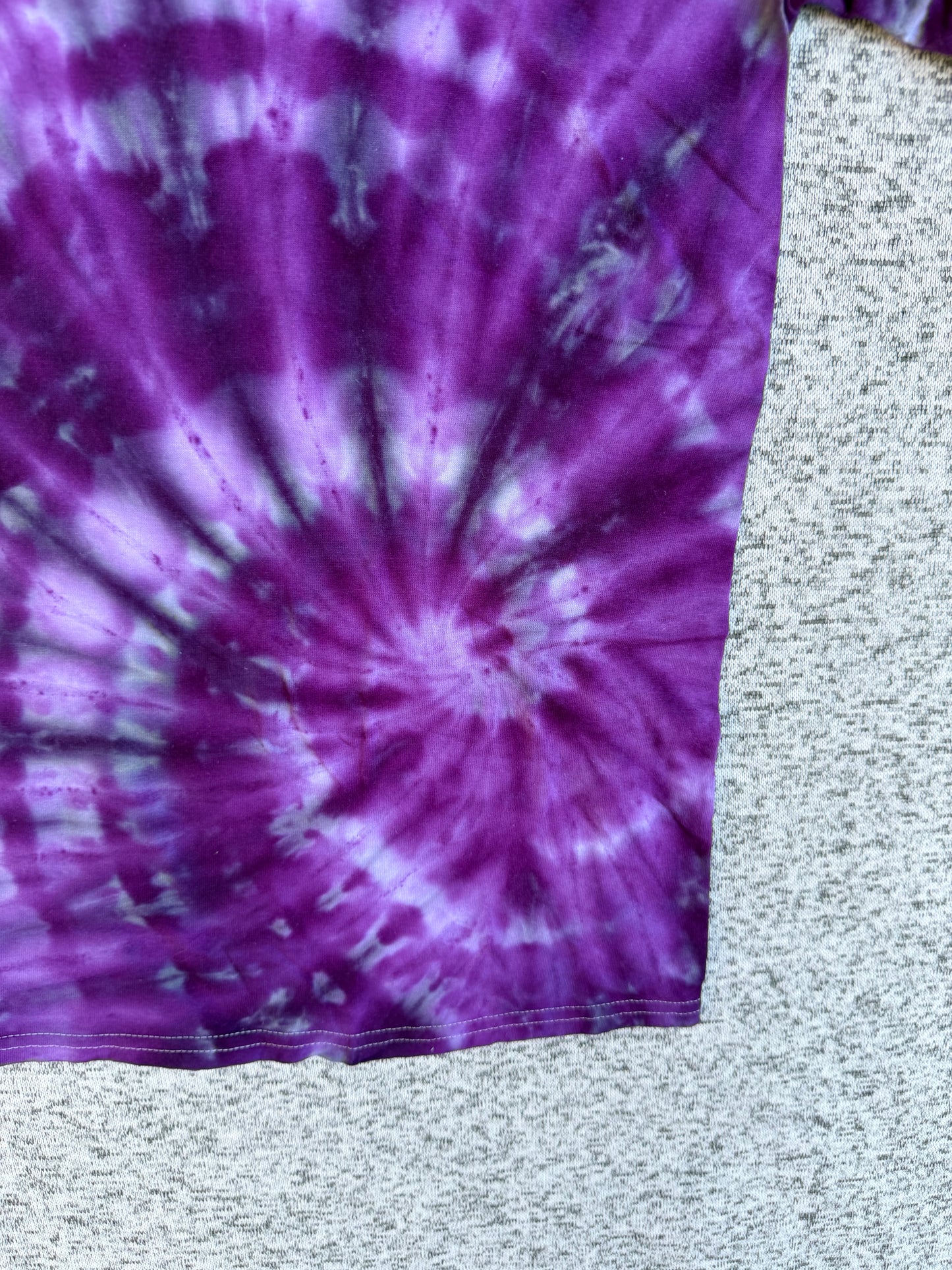 MHD Purple Lavender Gray Spiral Ice Dye Tie Dye Short Sleeve Shirt 100% Cotton Size Medium