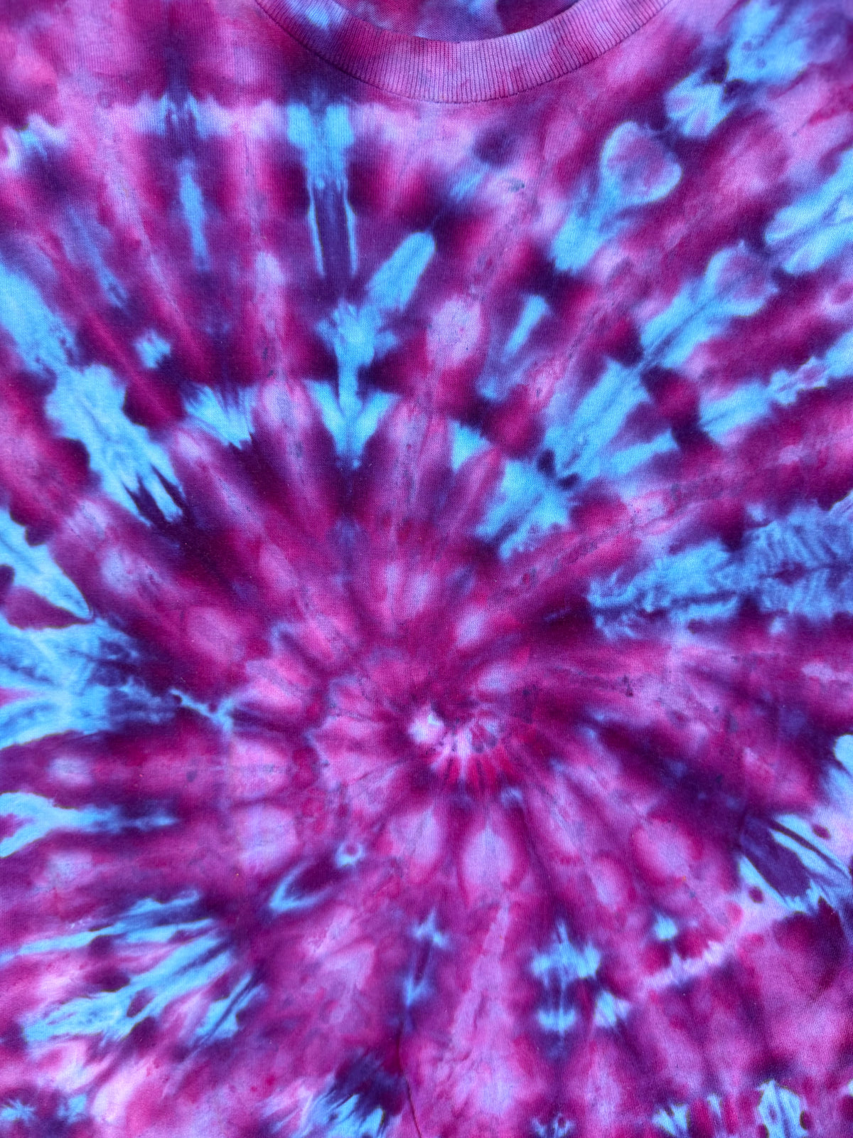 MHD Dark Purple Bright Blue Lavender Spiral Ice Dye Tie Dye Short Sleeve Shirt 100% Cotton Size Medium