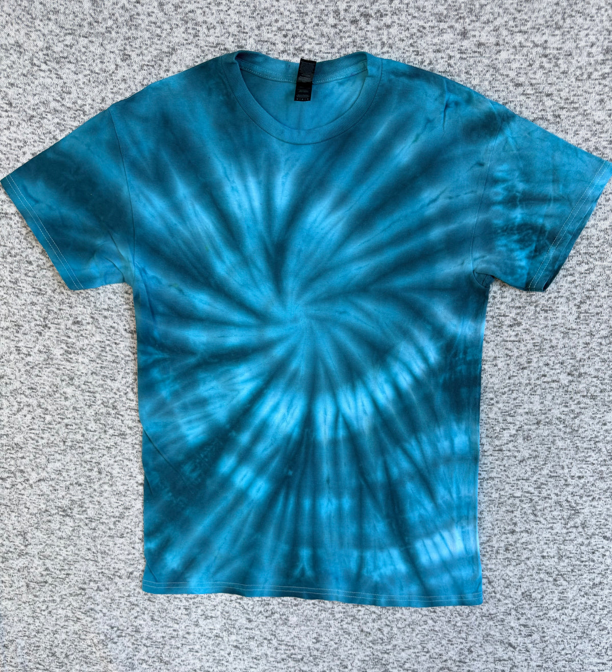 MHD Denim Blue Light Blue Spiral Ice Dye Tie Dye Short Sleeve Shirt 100% Cotton Size Medium