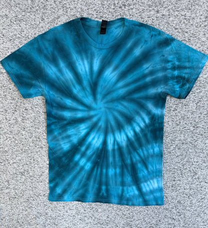 MHD Denim Blue Light Blue Spiral Ice Dye Tie Dye Short Sleeve Shirt 100% Cotton Size Medium