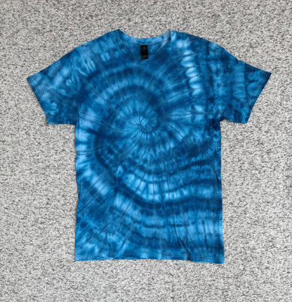 MHD Dark Blue Light Blue Spiral Ice Dye Tie Dye Short Sleeve Shirt 100% Cotton Size Medium