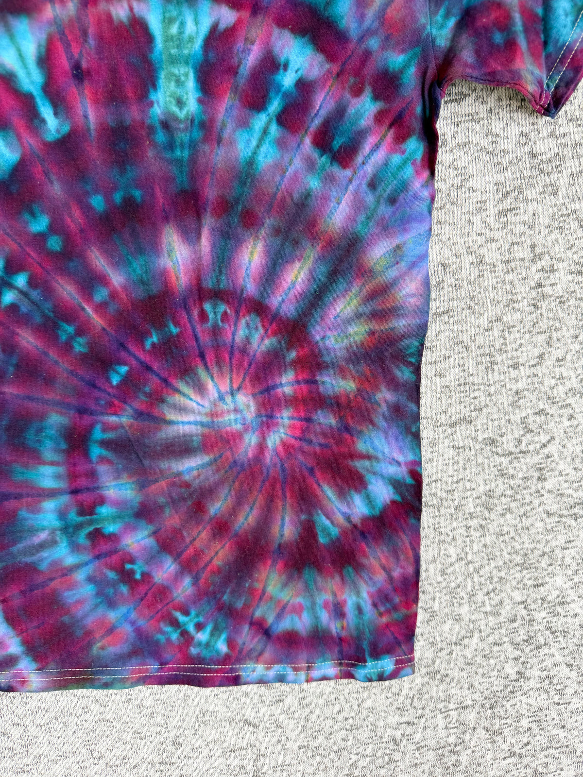 MHD Dark Blue Light Blue Spiral Ice Dye Tie Dye Short Sleeve Shirt 100% Cotton Size Medium