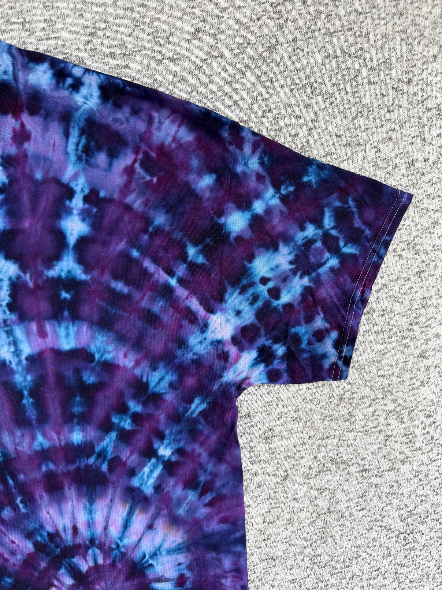 MHD Dark Puple Navy Blue Lavendar Light Blue Spiral Ice Dye Tie Dye Short Sleeve Shirt 100% Cotton Size XXL