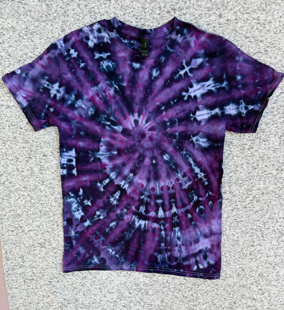 MHD Dark Purple Navy Blue Spiral Ice Dye Tie Dye Short Sleeve Shirt 100% Cotton Size Medium