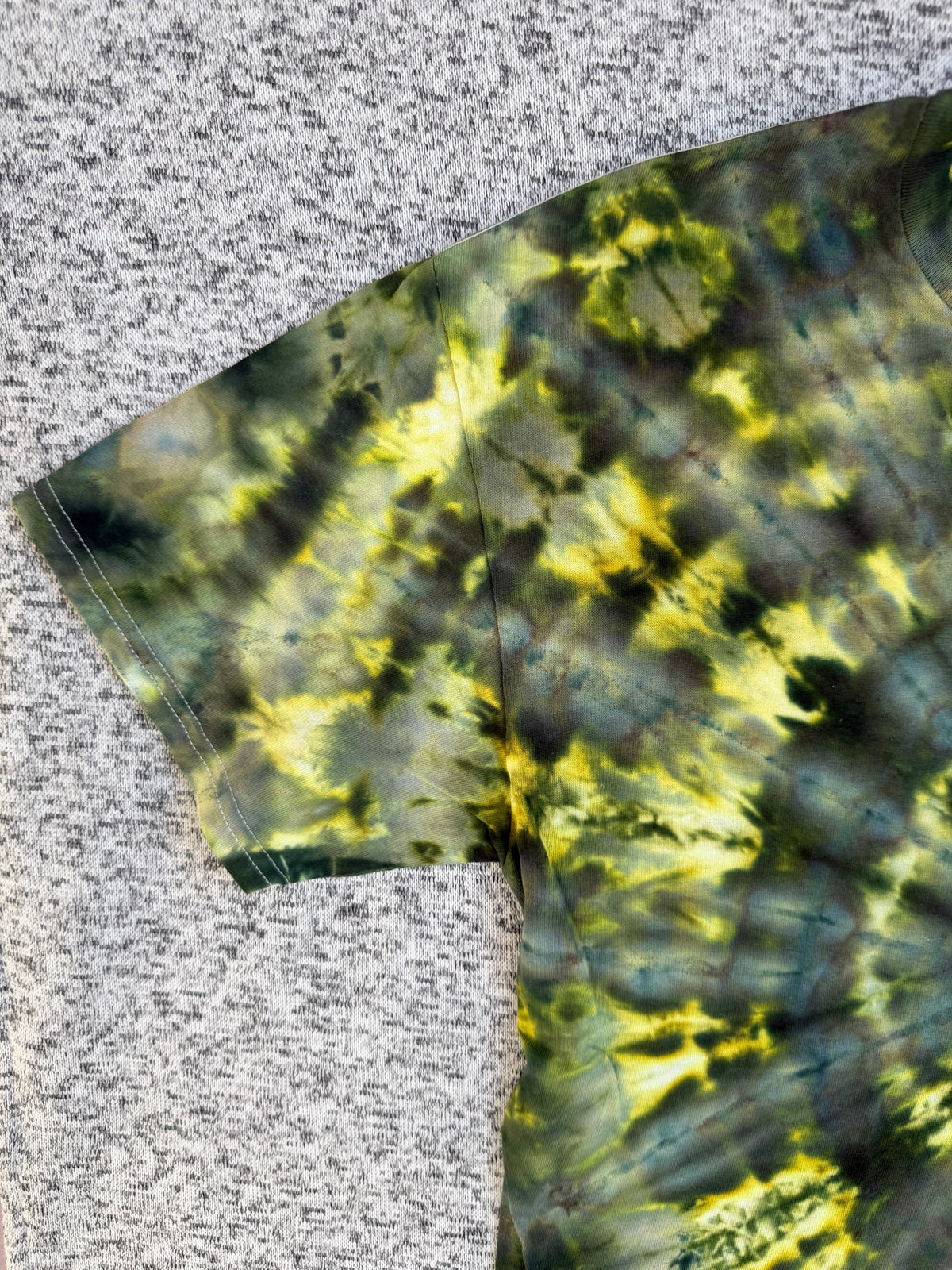 MHD Dark Green Yellow Blue Spiral Ice Dye Tie Dye Short Sleeve Shirt 100% Cotton Size Large