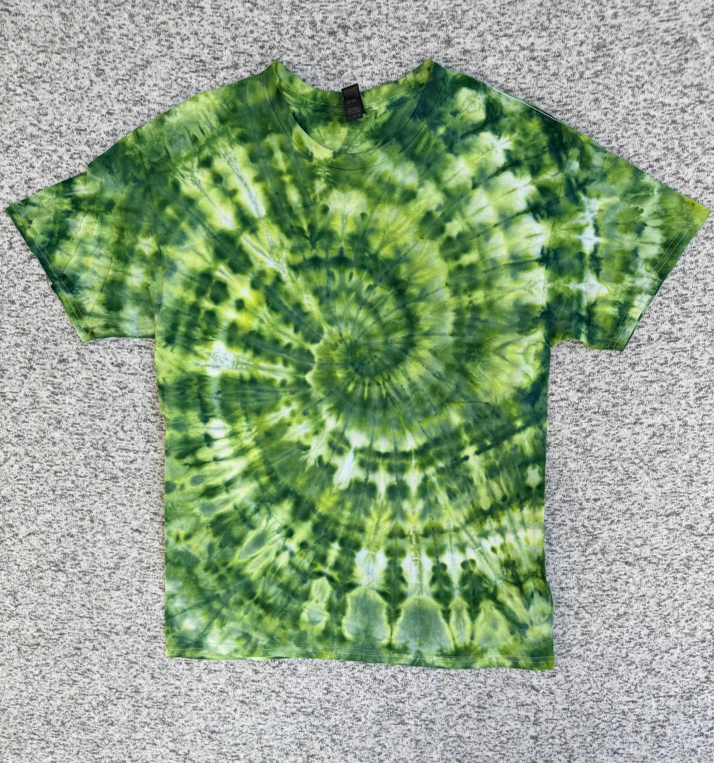 MHD Dark Green Lime Green Spiral Ice Dye Tie Dye Short Sleeve Shirt 100% Cotton Size Large