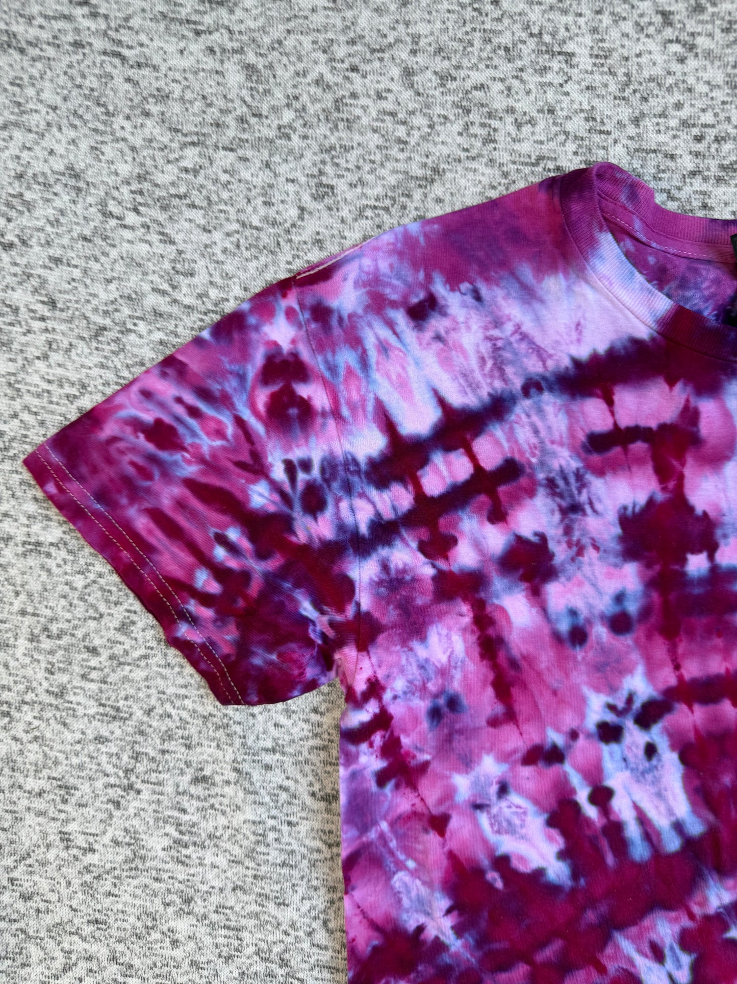 MHD Dark Pink Purple Light Blue Spiral Ice Dye Tie Dye Short Sleeve Shirt 100% Cotton Size Medium