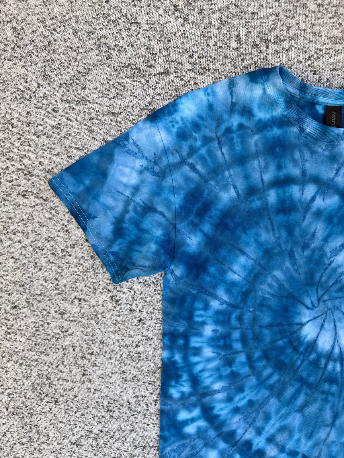 MHD Dark Blue Light Blue Spiral Ice Dye Tie Dye Short Sleeve Shirt 100% Cotton Size Medium