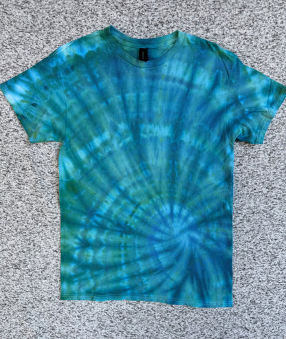 MHD Blue Green Spiral Ice Dye Tie Dye Short Sleeve Shirt 100% Cotton Size Medium