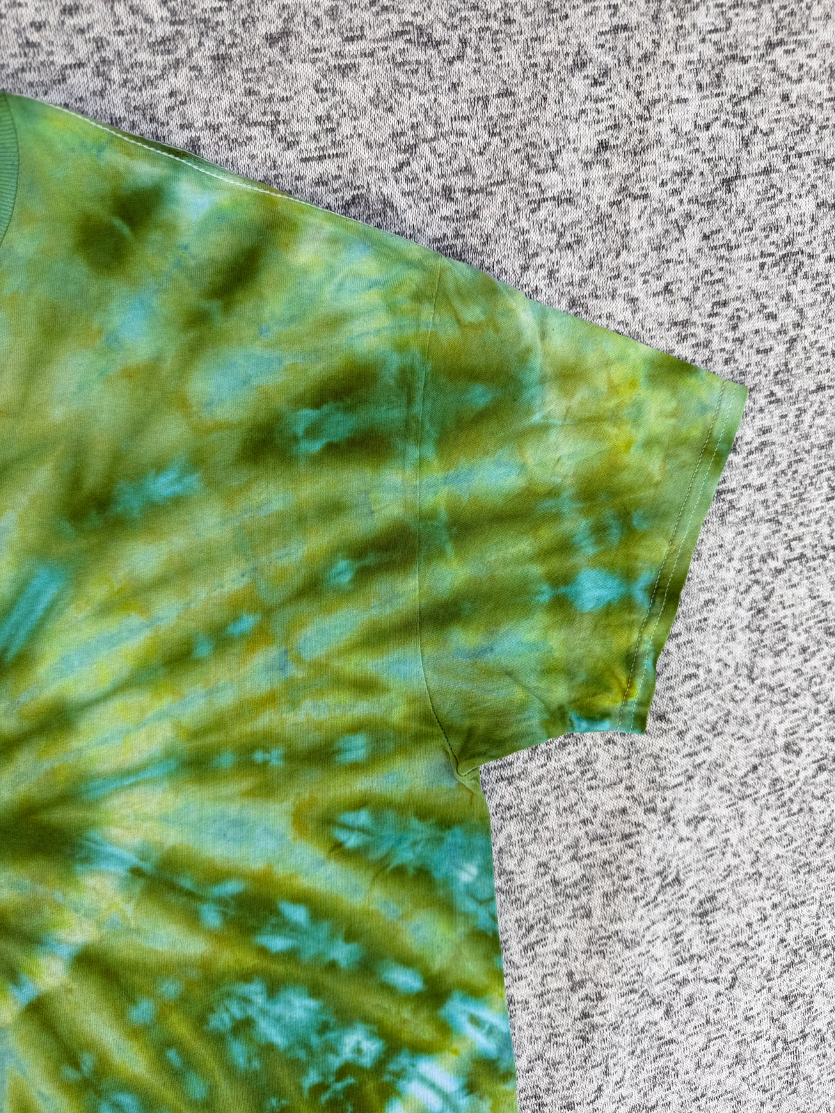 MHD Olive Green Teal Light Green Blue Spiral Ice Dye Tie Dye Short Sleeve Shirt 100% Cotton Size XL