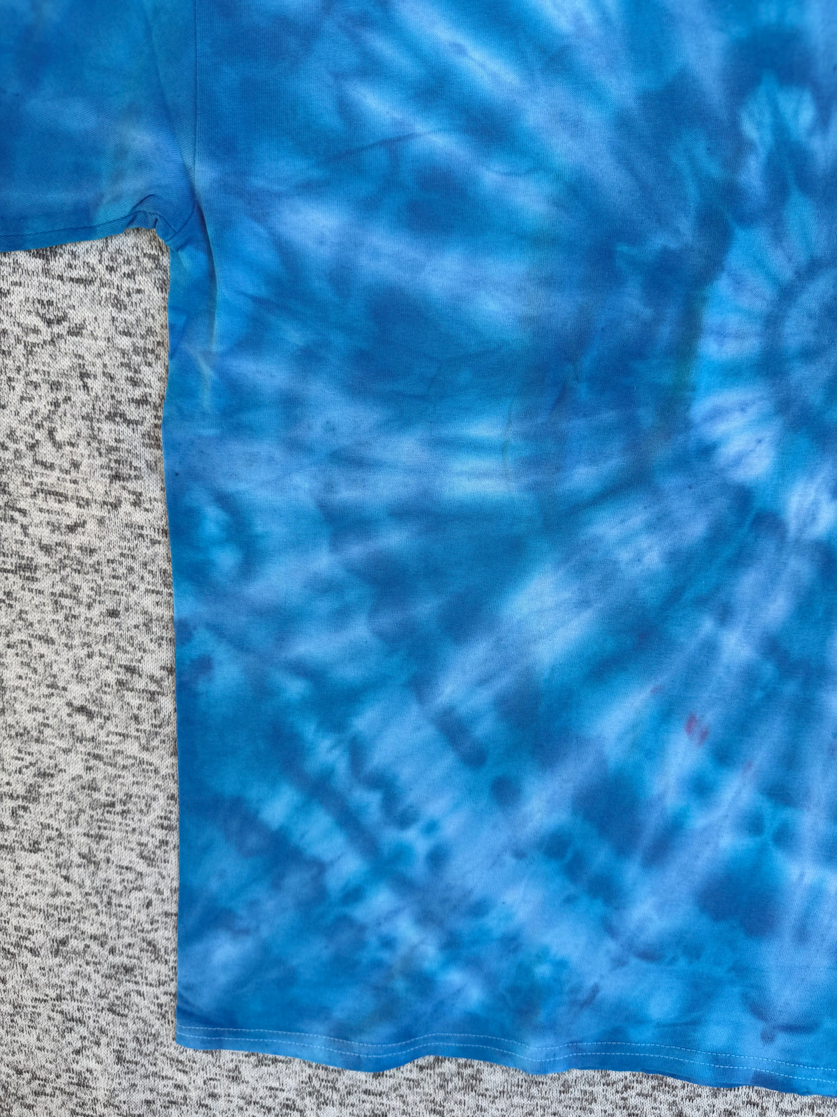 MHD Bright Blue LIght Blue White Spiral Ice Dye Tie Dye Short Sleeve Shirt 100% Cotton Size XL