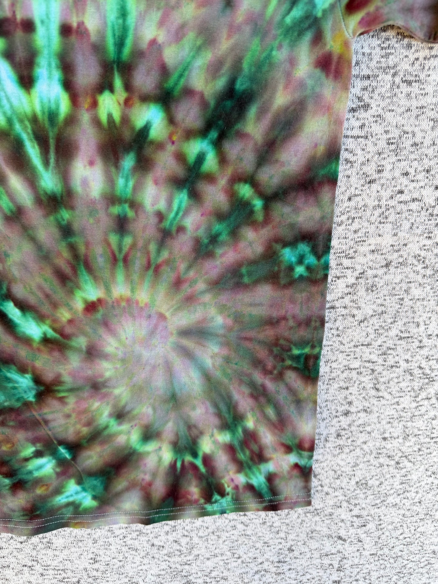MHD Dark Green Purple Light Green Spiral Ice Dye Tie Dye Short Sleeve Shirt 100% Cotton Size Large