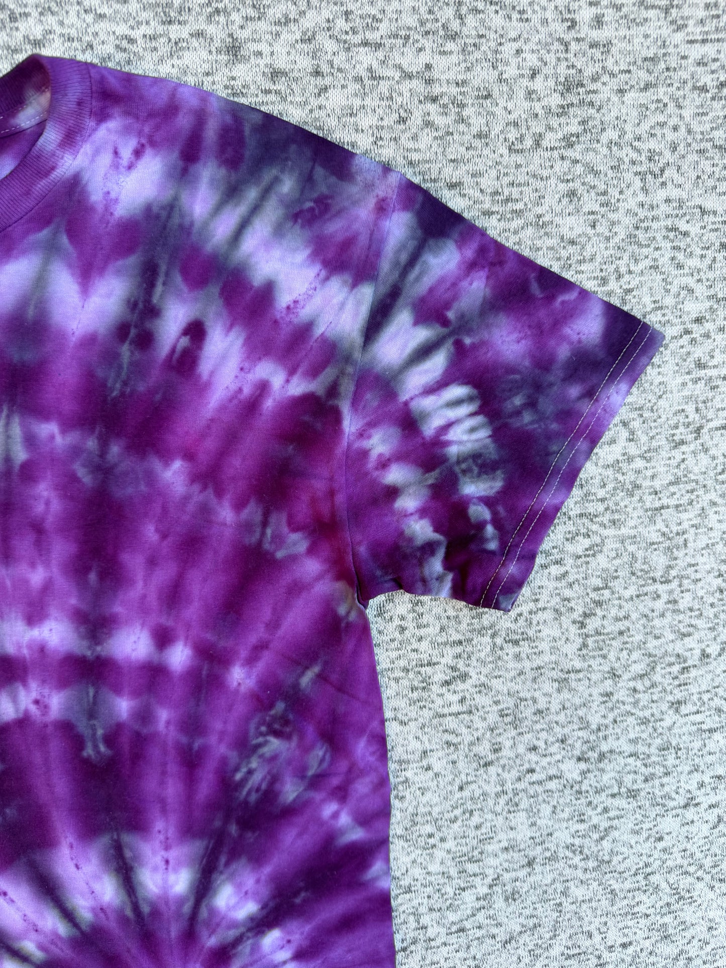MHD Purple Lavender Gray Spiral Ice Dye Tie Dye Short Sleeve Shirt 100% Cotton Size Medium