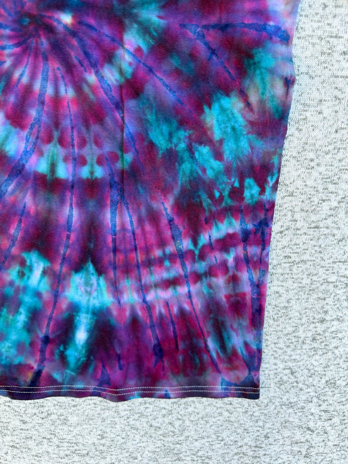 MHD Purple Navy Blue Teal Spiral Ice Dye Tie Dye Short Sleeve Shirt 100% Cotton Size Medium