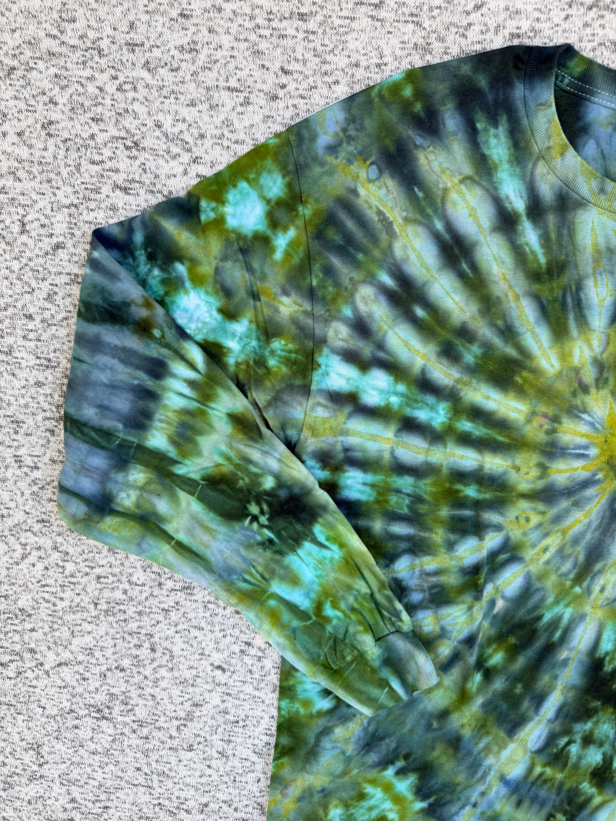 MHD Dark Green Olive Green Navy Blue Spiral Ice Dye Tie Dye Long Sleeve Shirt 100% Cotton Size Large