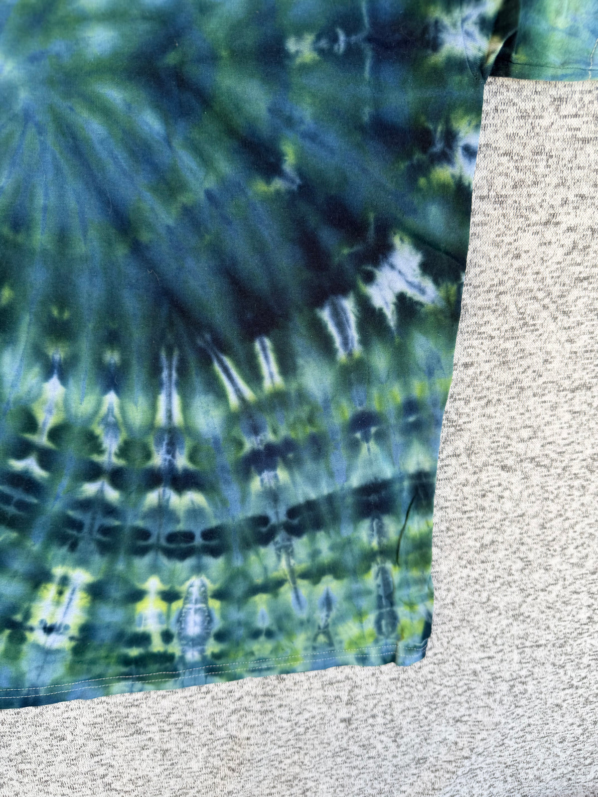 MHD Dark Green Navy Blue Light Green Spiral Ice Dye Tie Dye Short Sleeve Shirt 100% Cotton Size XL