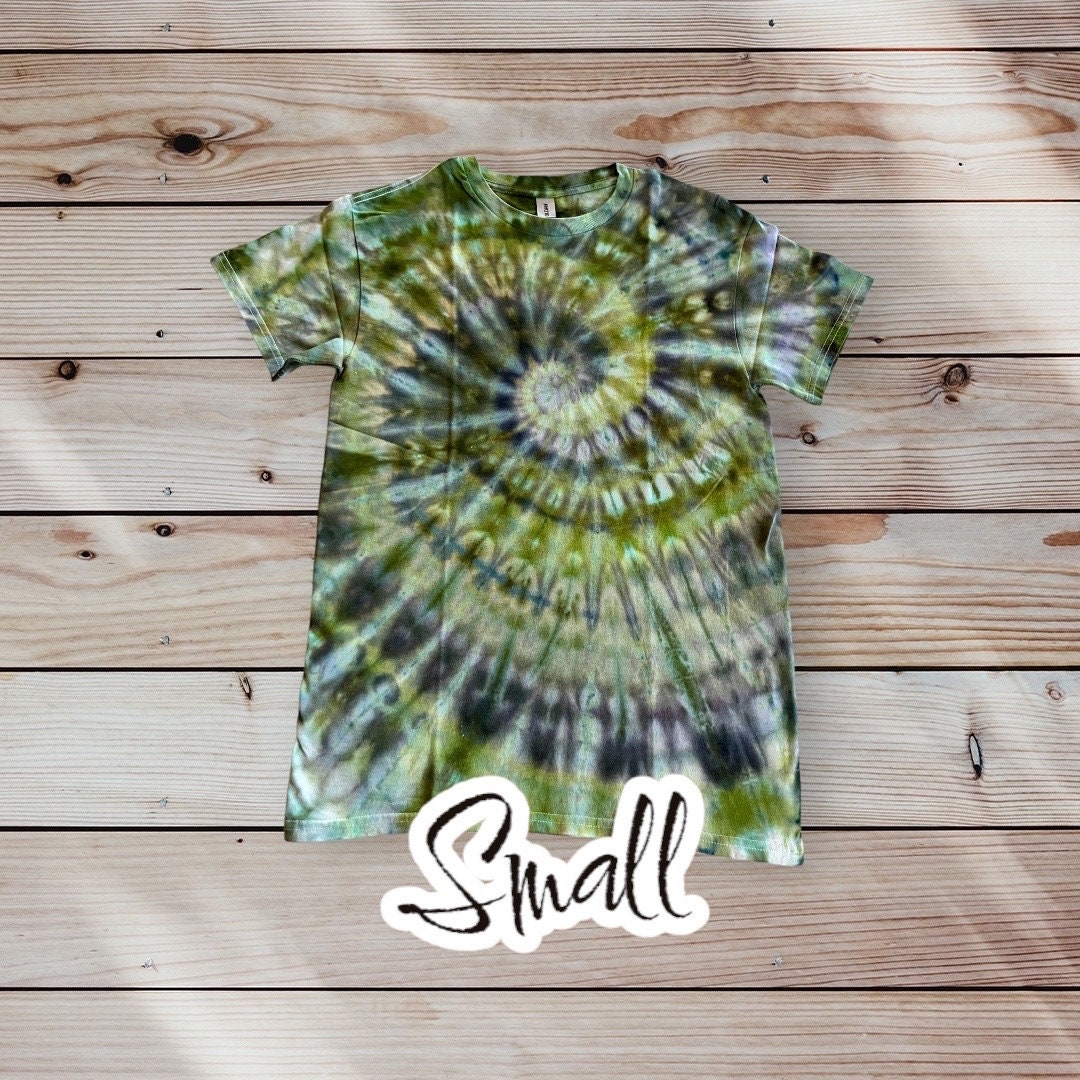 Mile High Dad Green Grey Spiral Ice Dye Tie Dye | Short Sleeve Shirt | 100% Cotton | Size SMALL